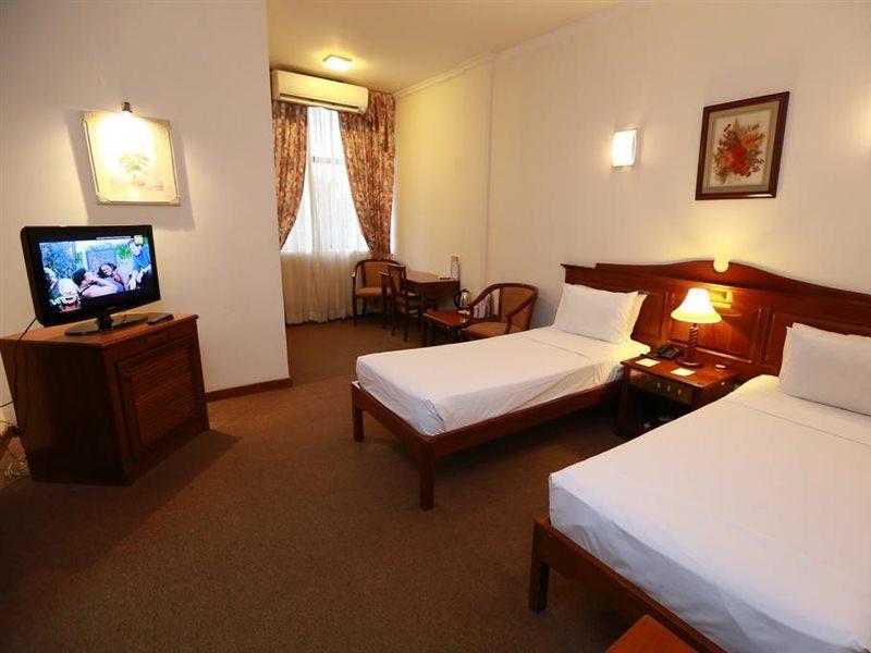 Hotel Sapphire