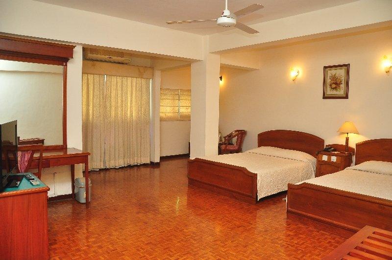 Hotel Sapphire