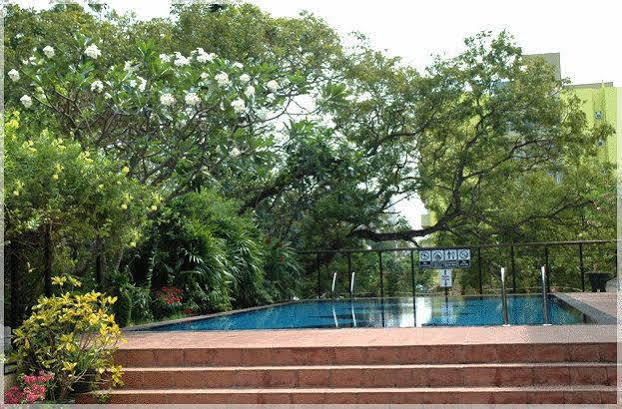 Sapphire Hotel Colombo