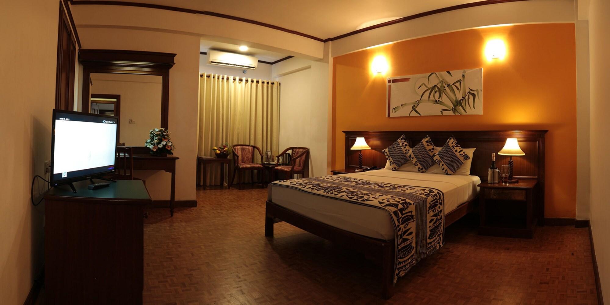 Sapphire Hotel 3*
